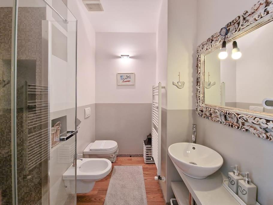Charme On The River - City Center Apartamento Verona Exterior foto
